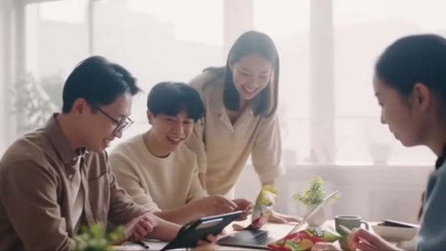 長期 マーケティング支援・ブランドコンサル領域への展開